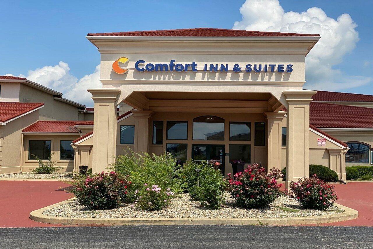Comfort Inn & Suites At I-74 And 155 Morton Extérieur photo