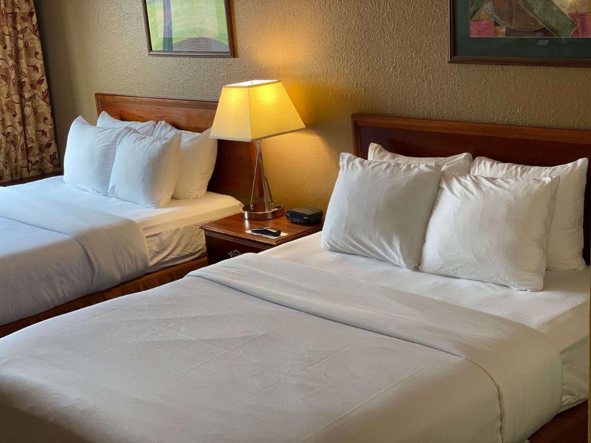 Comfort Inn & Suites At I-74 And 155 Morton Extérieur photo