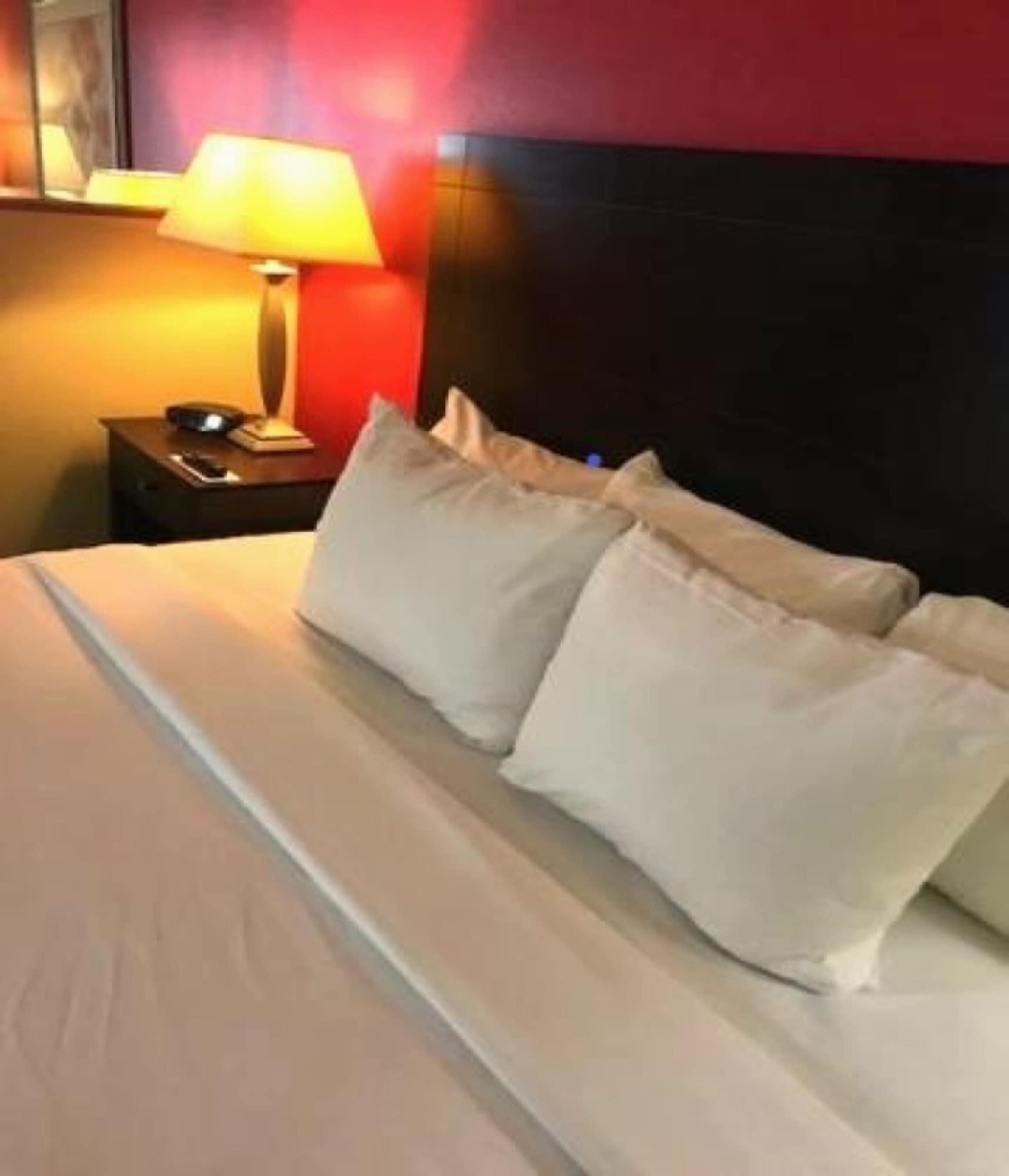 Comfort Inn & Suites At I-74 And 155 Morton Extérieur photo